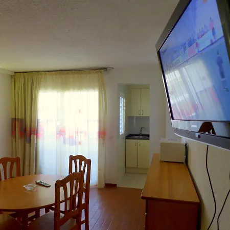 Alboran Study Apartamento *